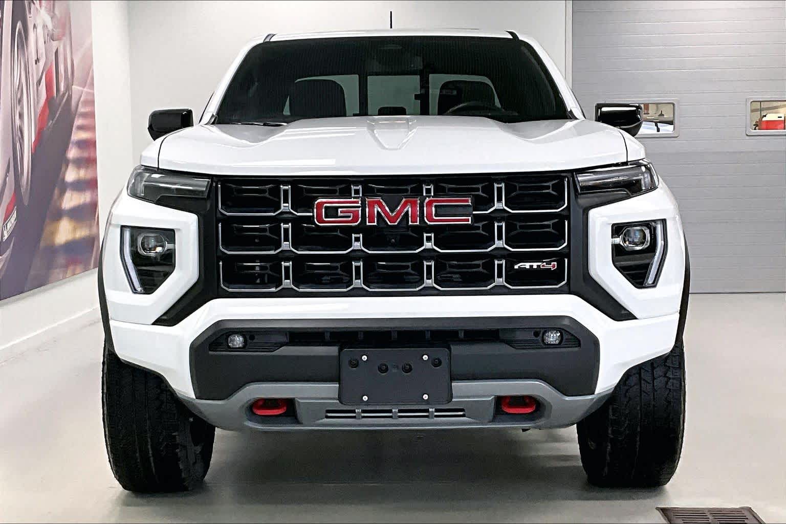 Thumbnail: 2024 GMC Canyon - 6