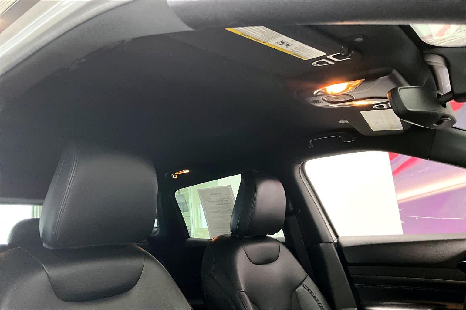 Thumbnail: 2022 Jeep Compass - 27