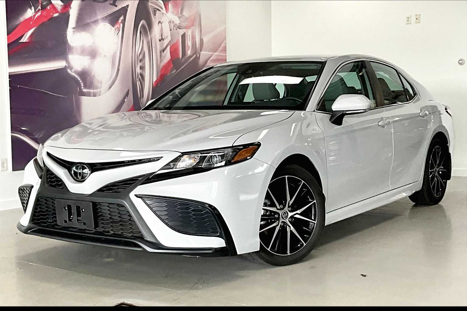 Thumbnail: 2023 Toyota Camry - 1