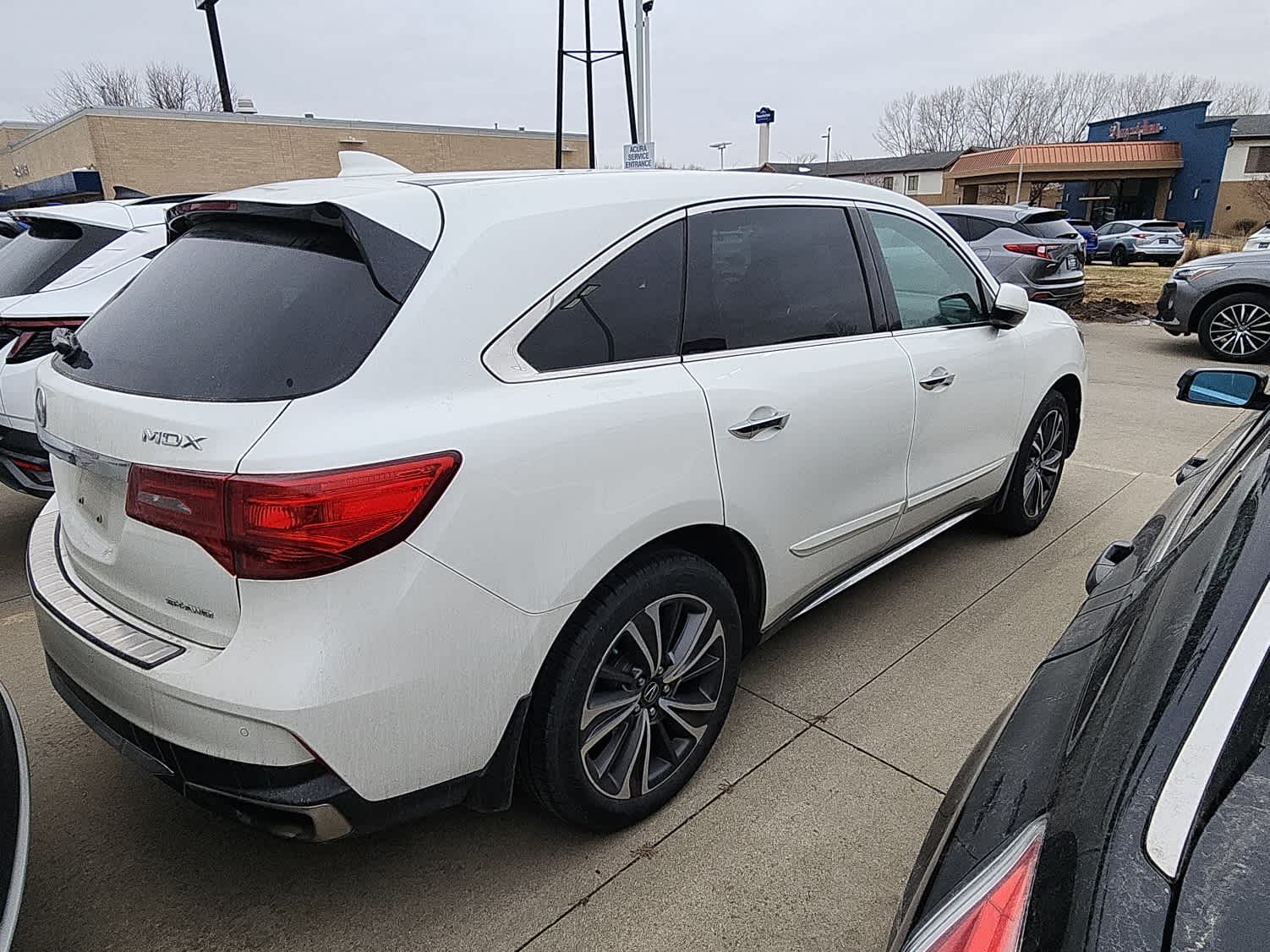 Thumbnail: 2019 Acura MDX - 5