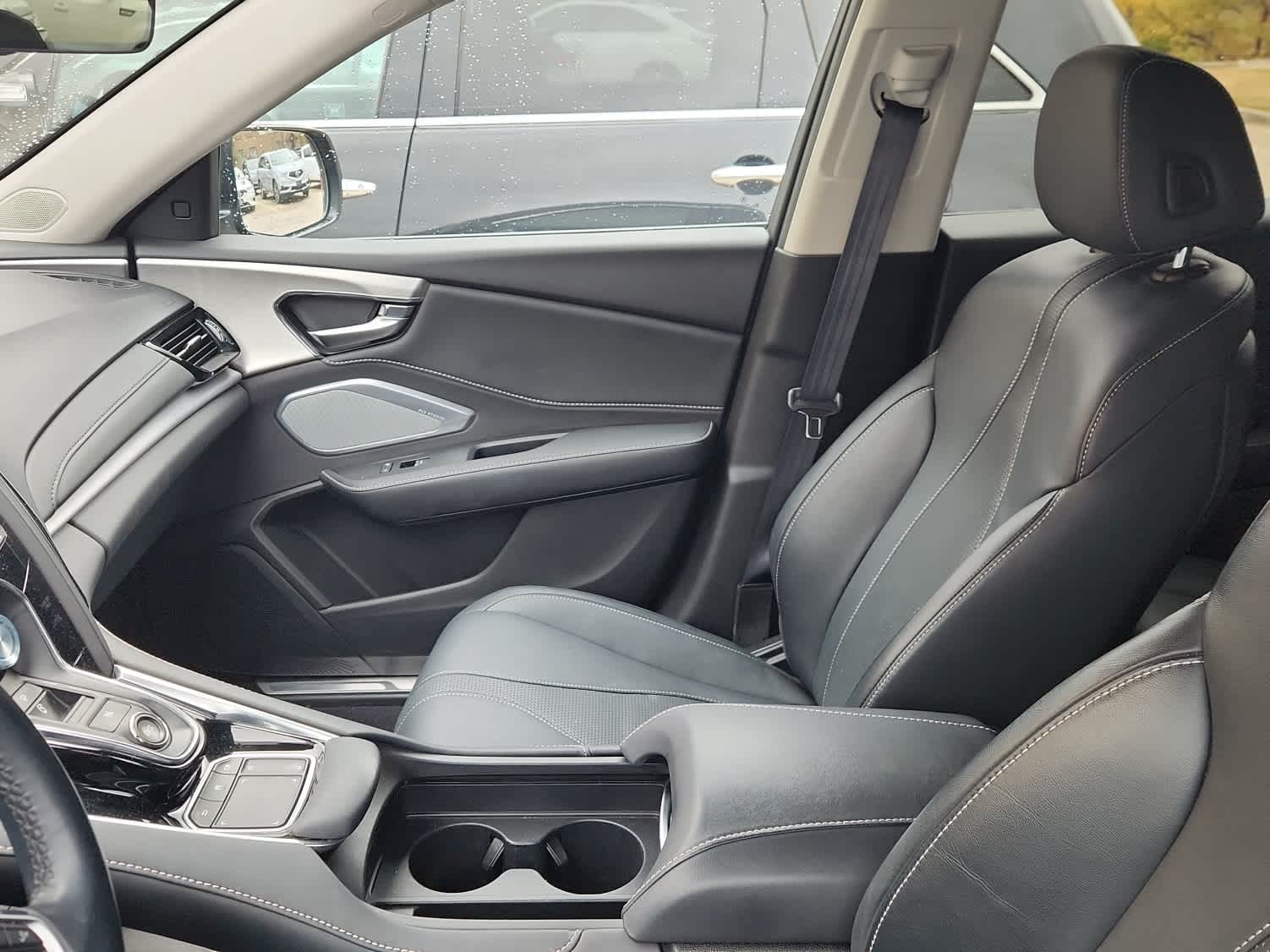 Thumbnail: 2022 Acura RDX - 7