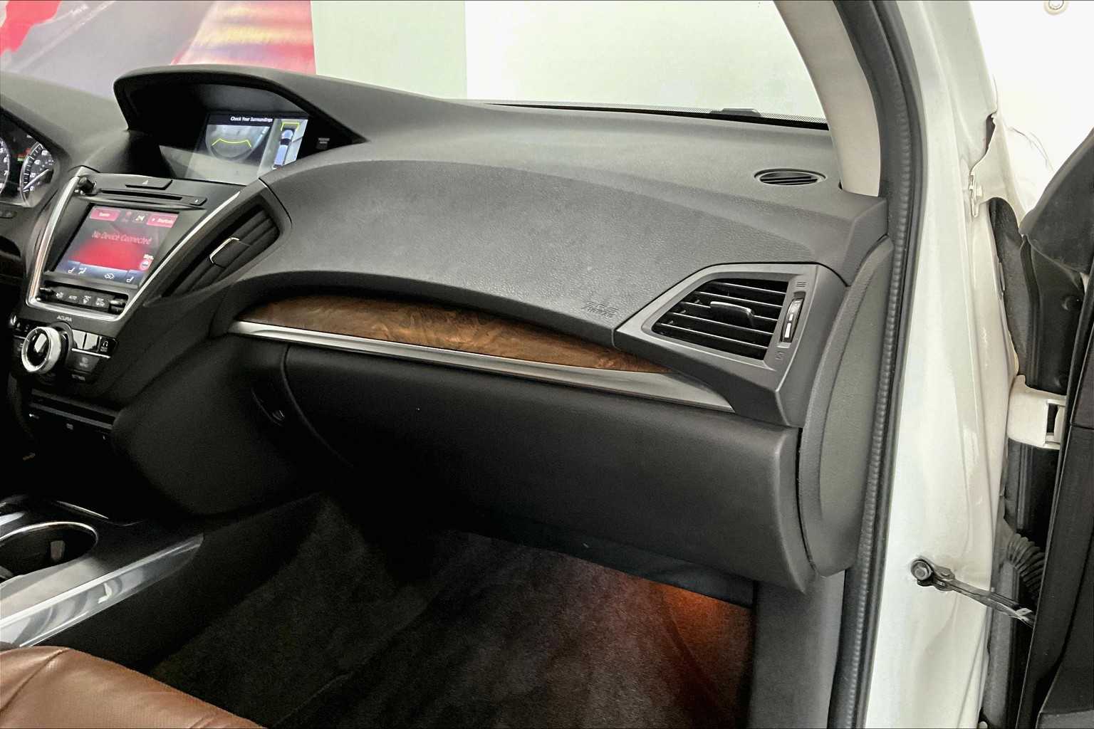 Thumbnail: 2017 Acura MDX - 22