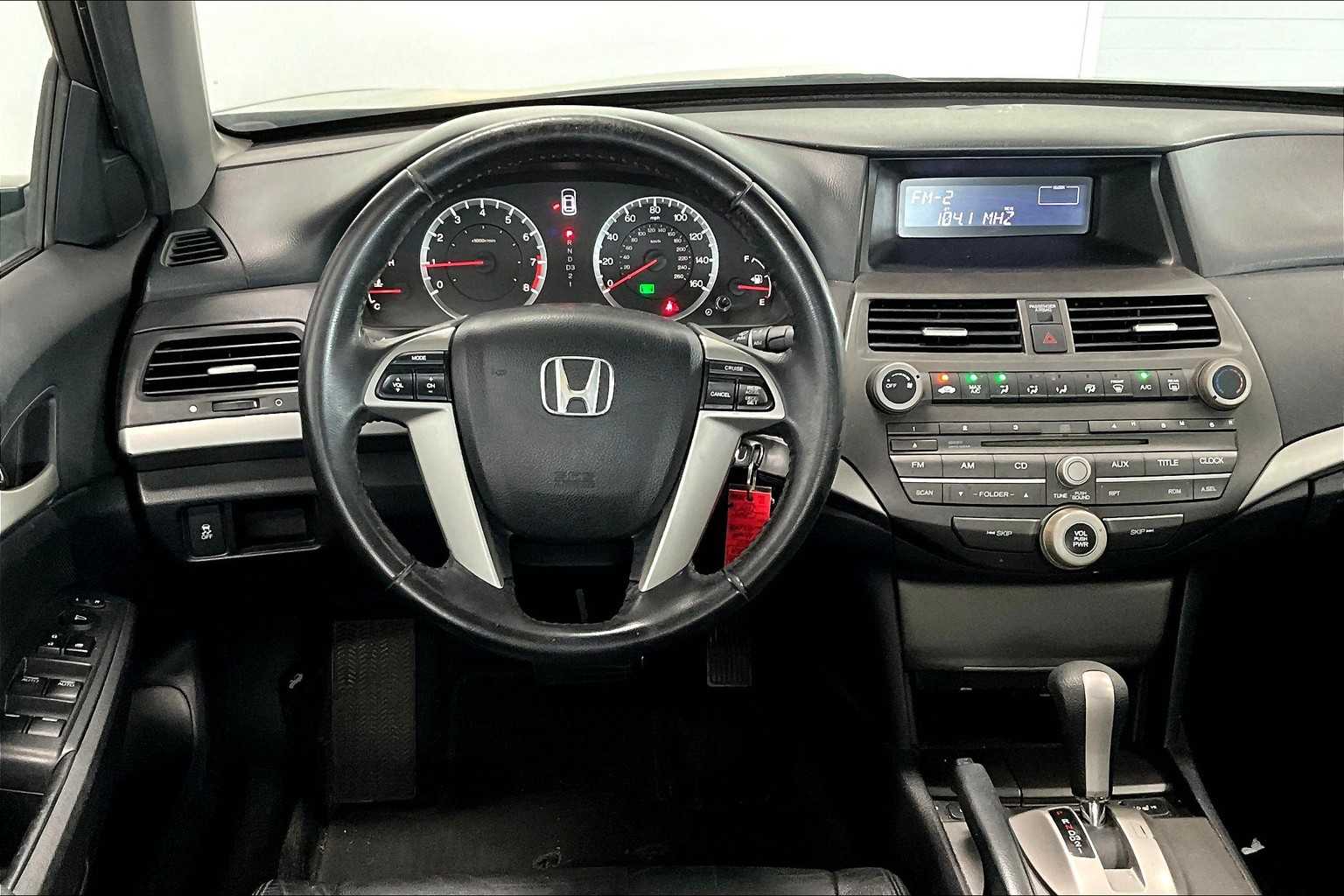 Thumbnail: 2011 Honda Accord - 10