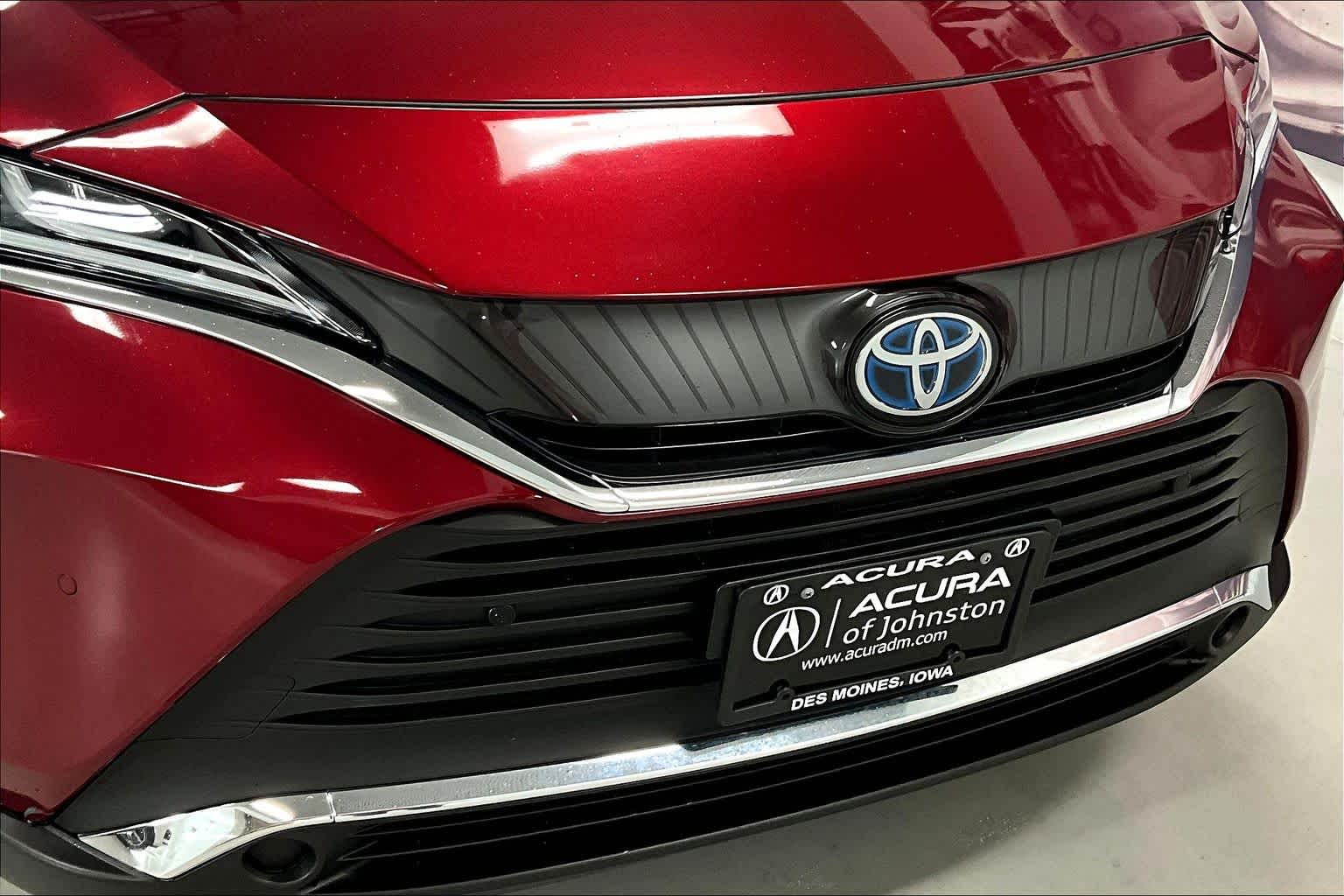 Thumbnail: 2021 Toyota Venza - 31