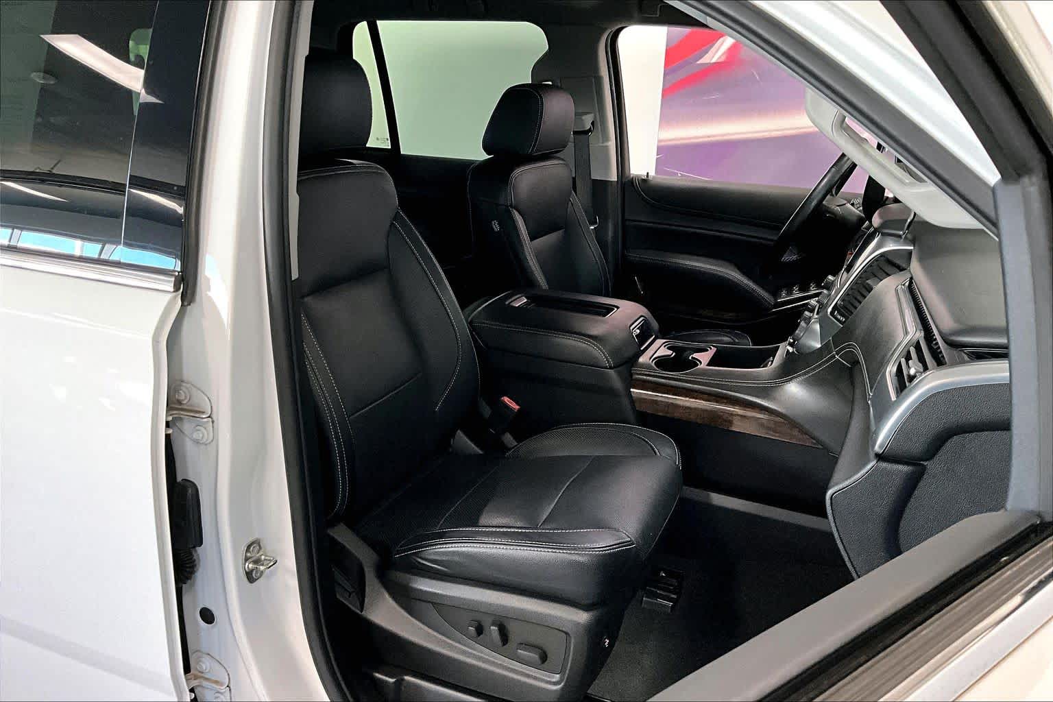 Thumbnail: 2020 Chevrolet Tahoe - 12