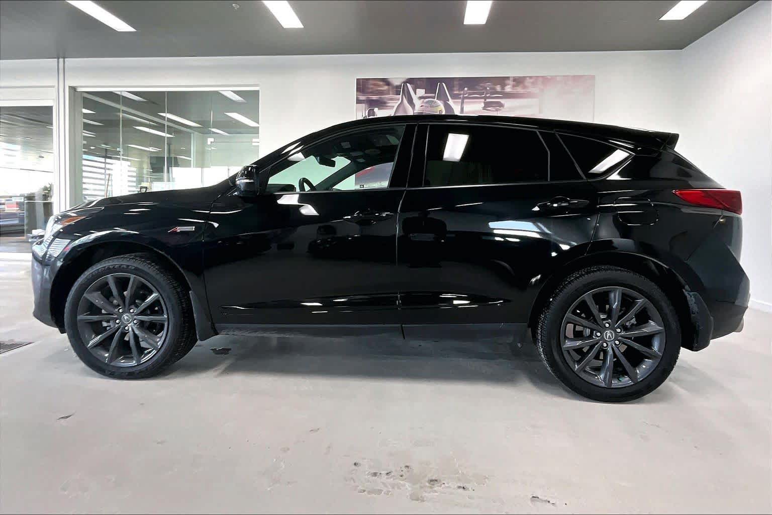 Thumbnail: 2025 Acura RDX - 3