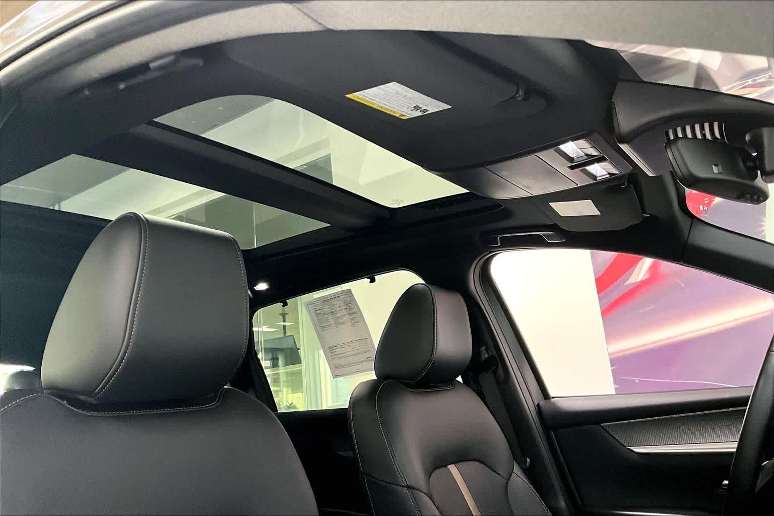 Thumbnail: 2025 Mazda CX-70 - 28