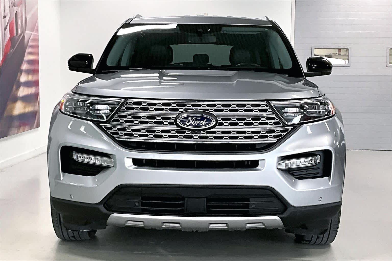 Thumbnail: 2023 Ford Explorer - 6