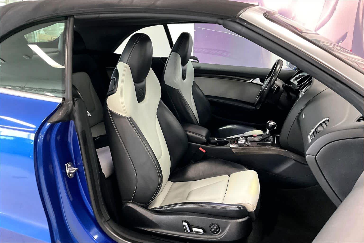 Thumbnail: 2016 Audi S5 - 11