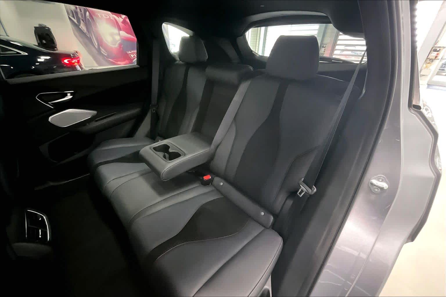 Thumbnail: 2023 Acura RDX - 27