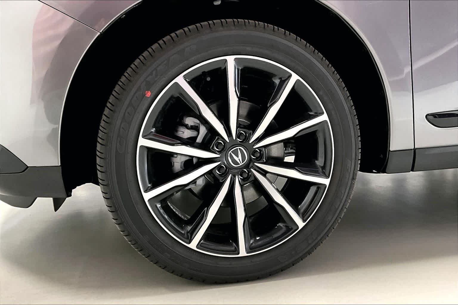 Thumbnail: 2026 Acura RDX - 8