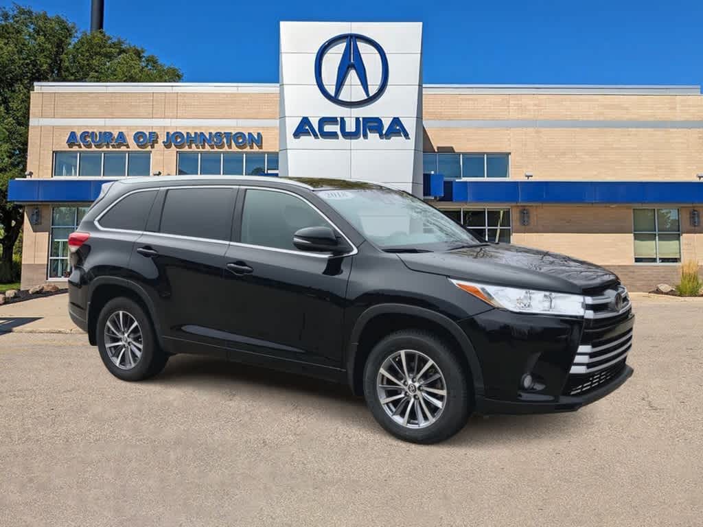 Thumbnail: 2018 Toyota Highlander - 2