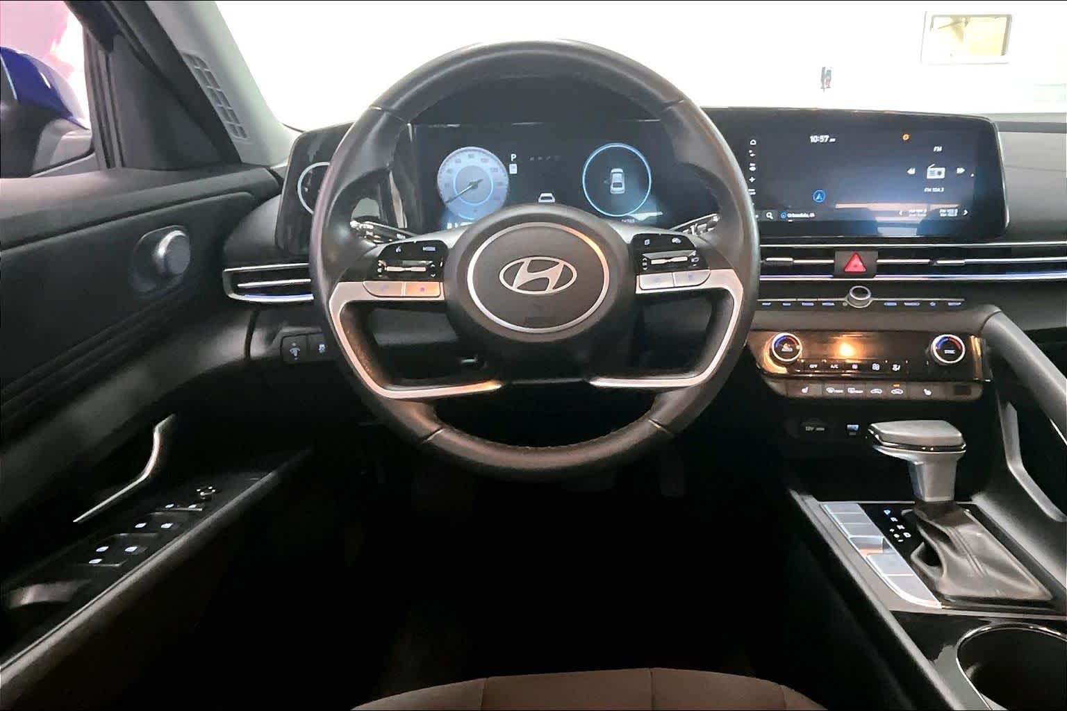 Thumbnail: 2024 Hyundai Elantra - 12