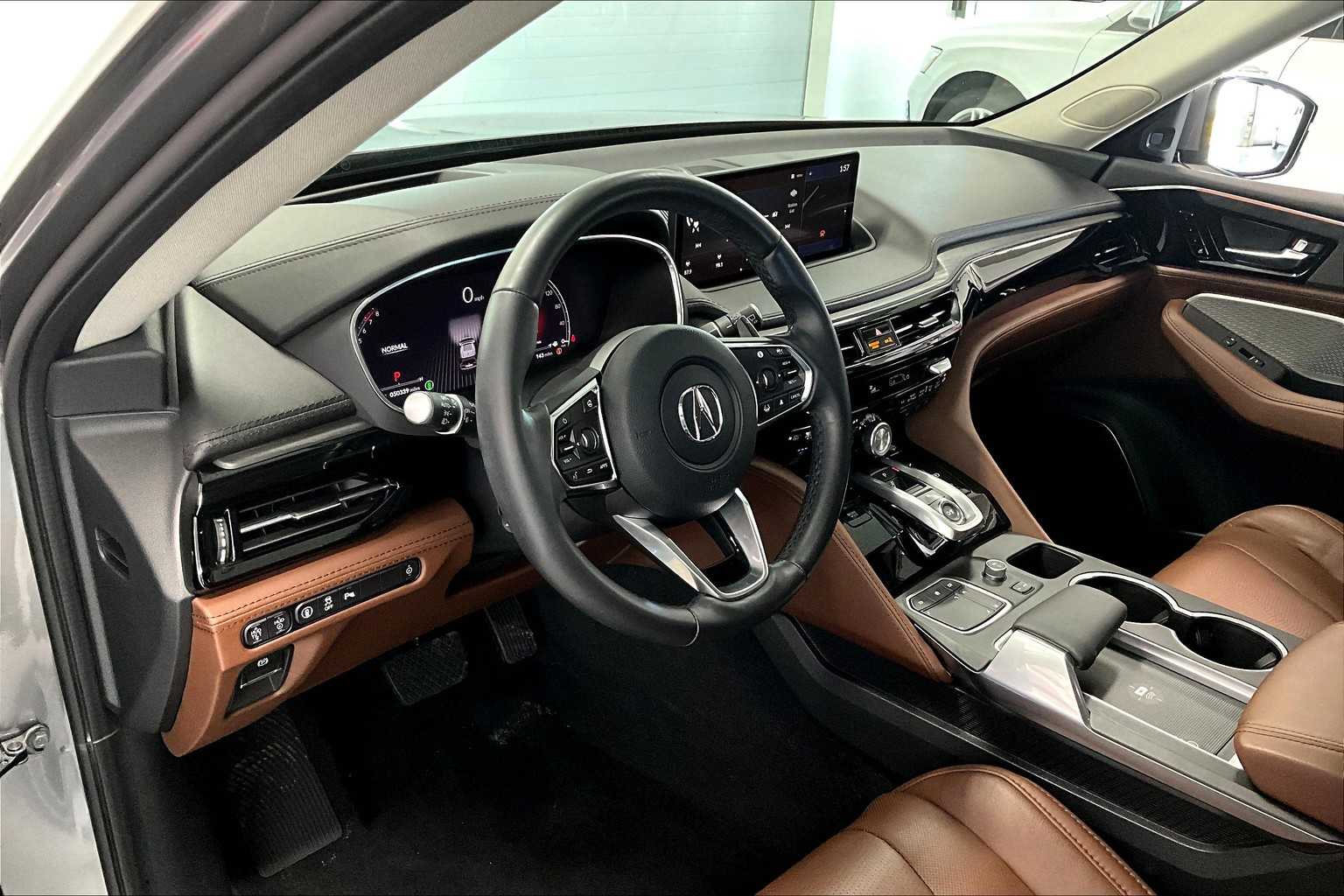 Thumbnail: 2023 Acura MDX - 2