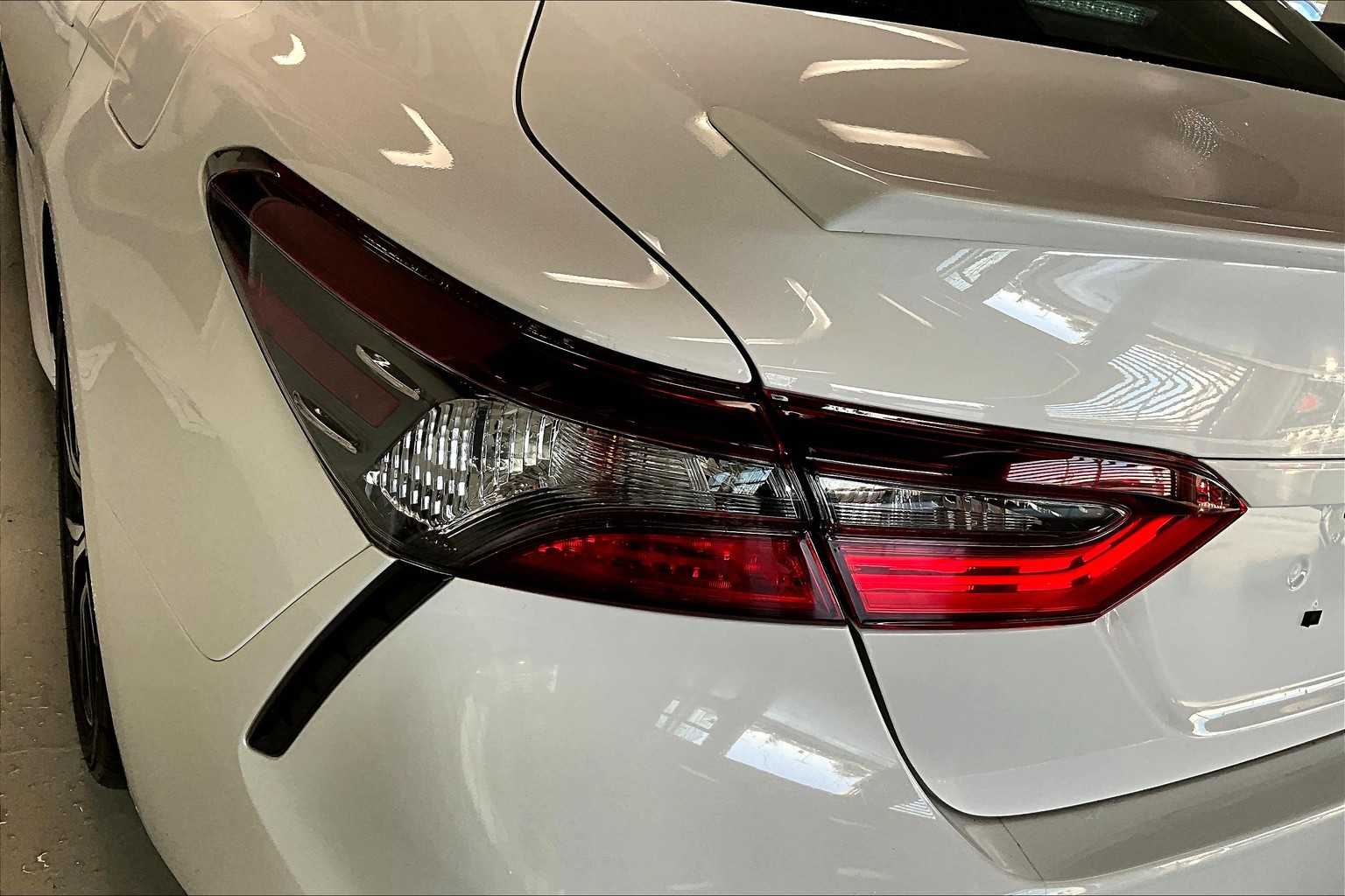 Thumbnail: 2023 Toyota Camry - 28