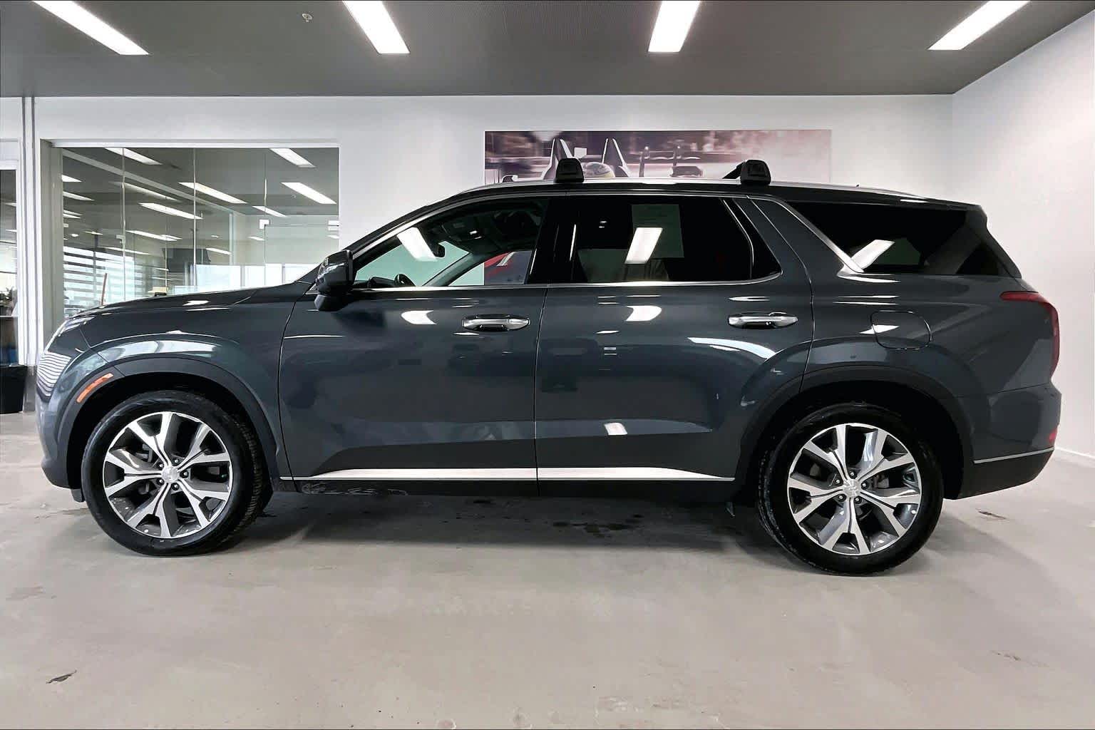 Thumbnail: 2022 Hyundai Palisade - 3