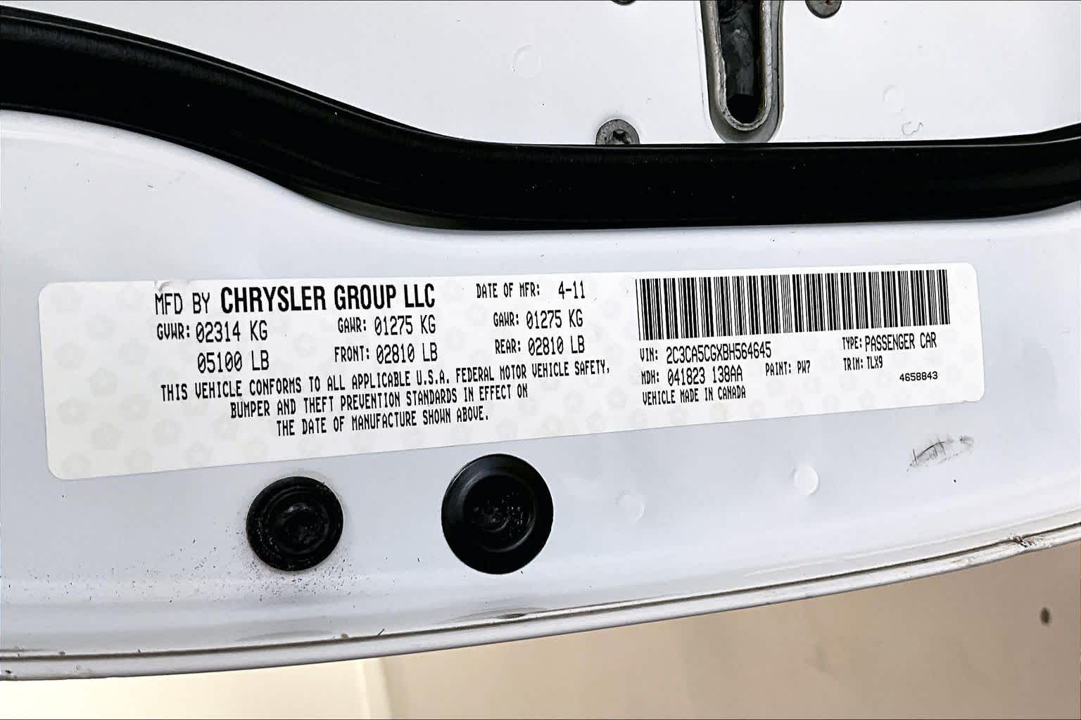 Thumbnail: 2011 Chrysler 300 - 19