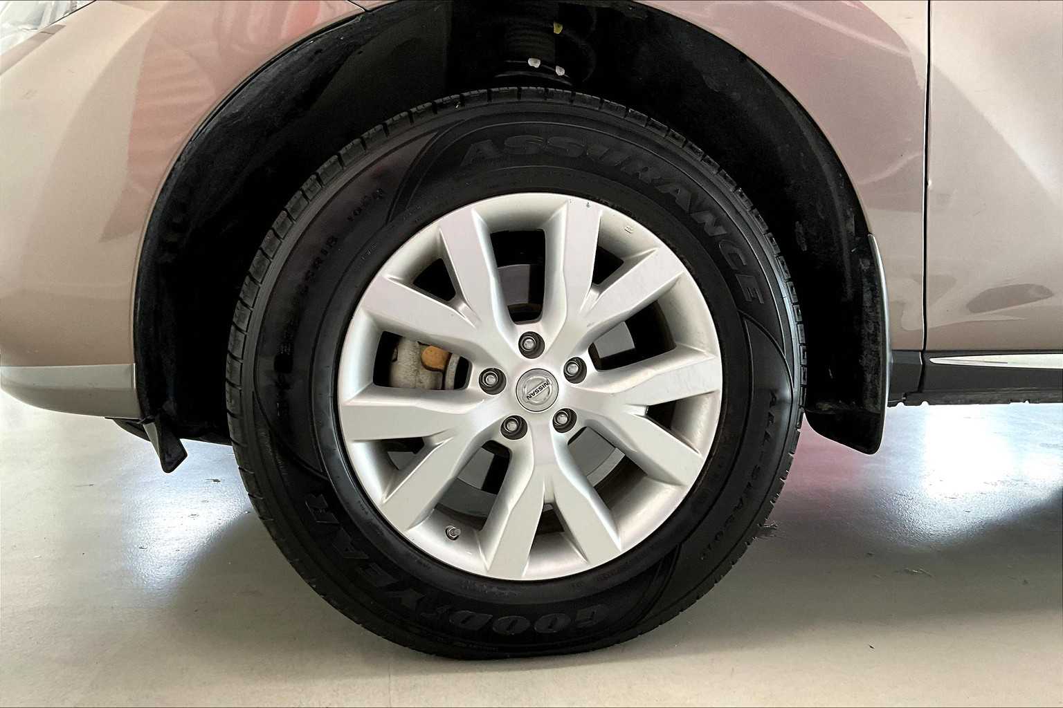 Thumbnail: 2013 Nissan Murano - 8