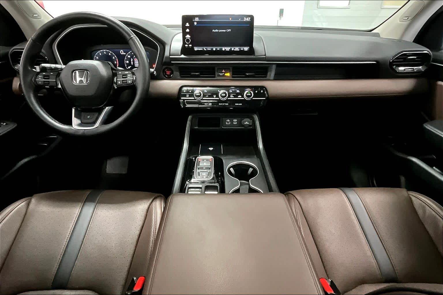 Thumbnail: 2023 Honda Pilot - 9