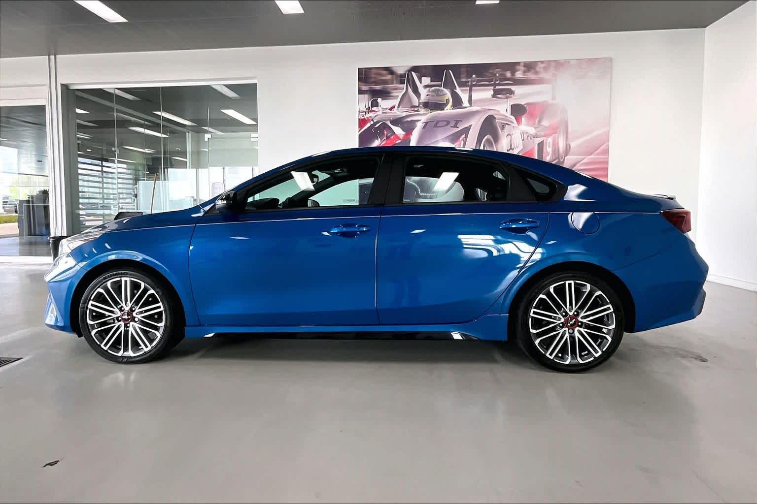 Thumbnail: 2023 Kia Forte - 3