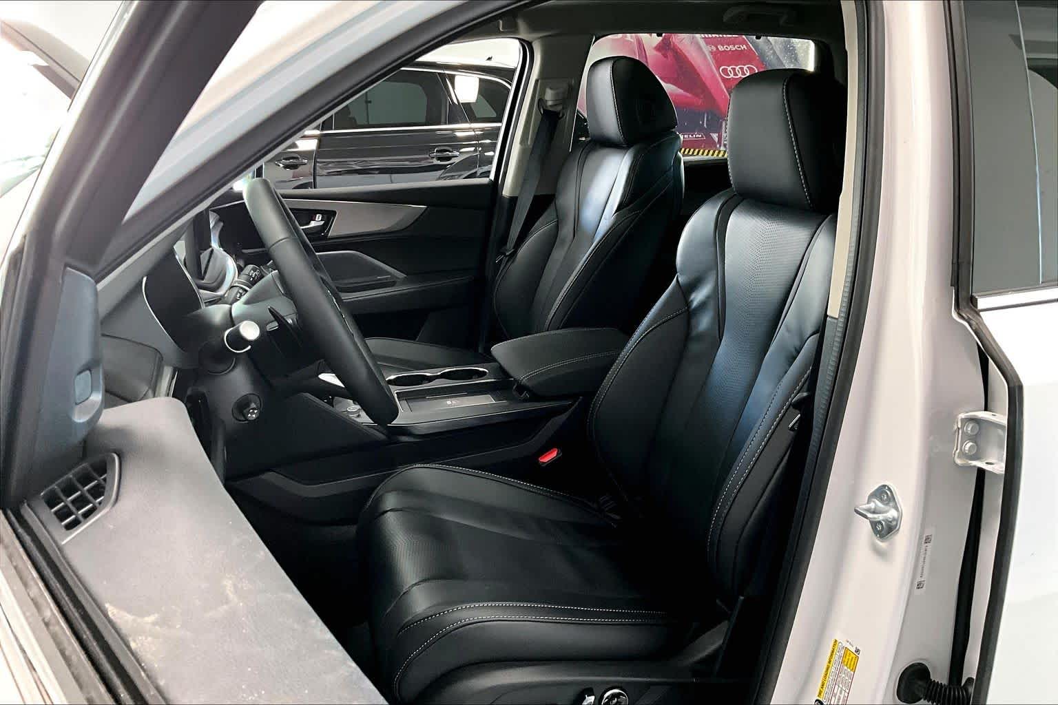 Thumbnail: 2026 Acura MDX - 11