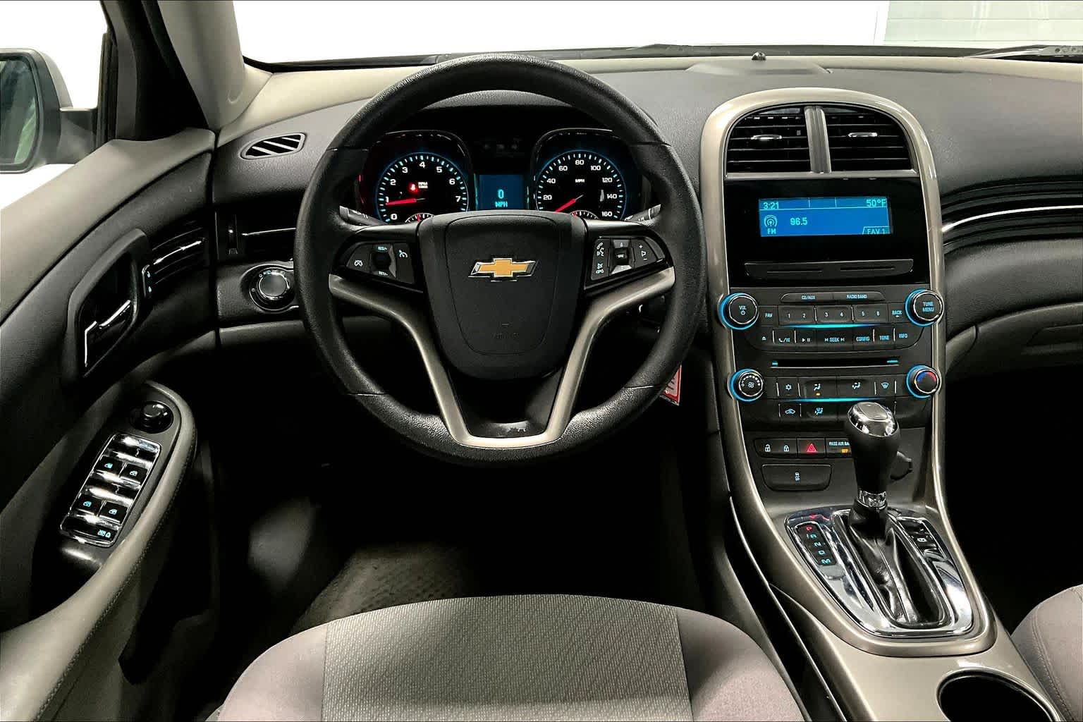Thumbnail: 2013 Chevrolet Malibu - 13