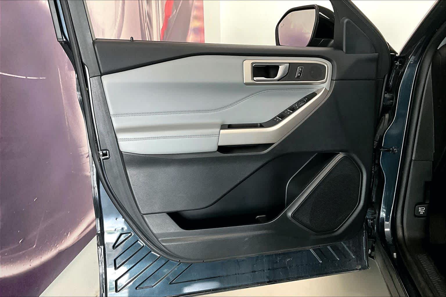 Thumbnail: 2023 Ford Explorer - 24