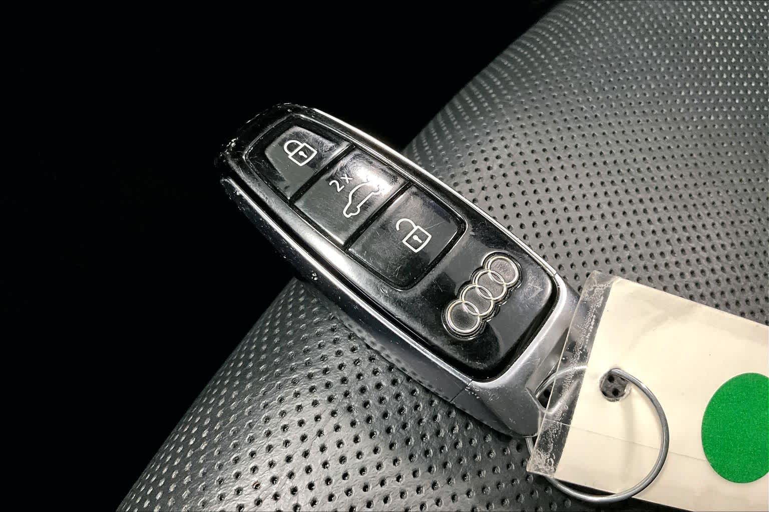 Thumbnail: 2021 Audi Q7 - 17