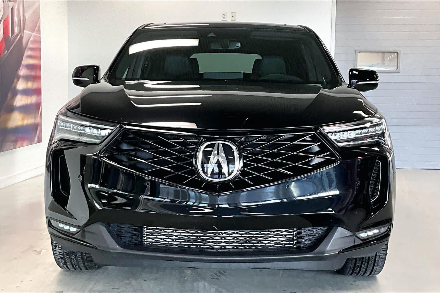 Thumbnail: 2025 Acura RDX - 6