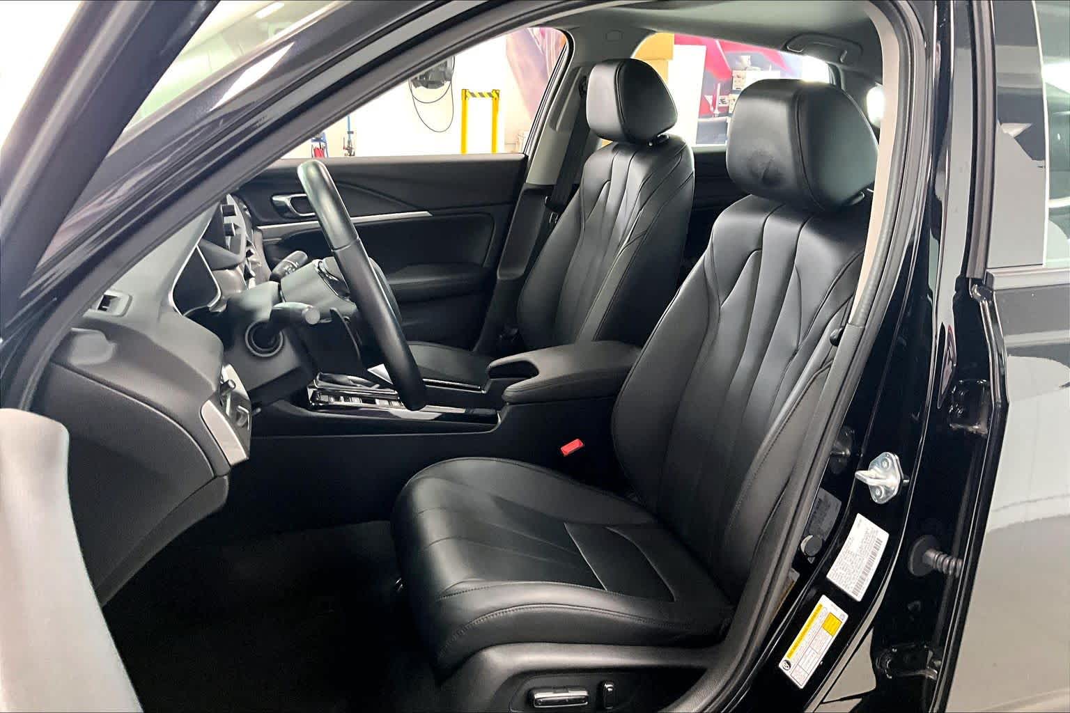 Thumbnail: 2024 Acura Integra - 10