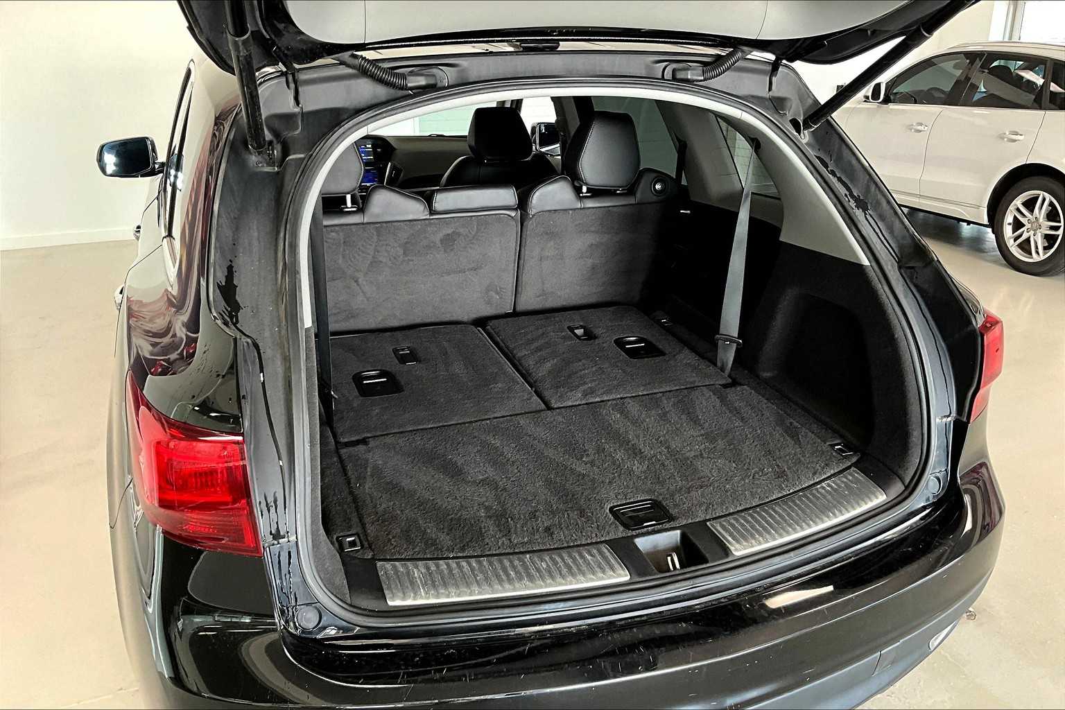 Thumbnail: 2015 Acura MDX - 16
