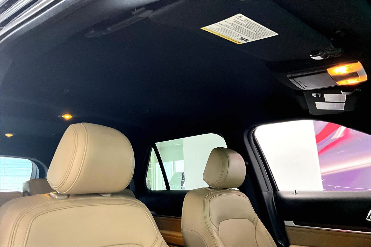 Thumbnail: 2016 Ford Explorer - 26