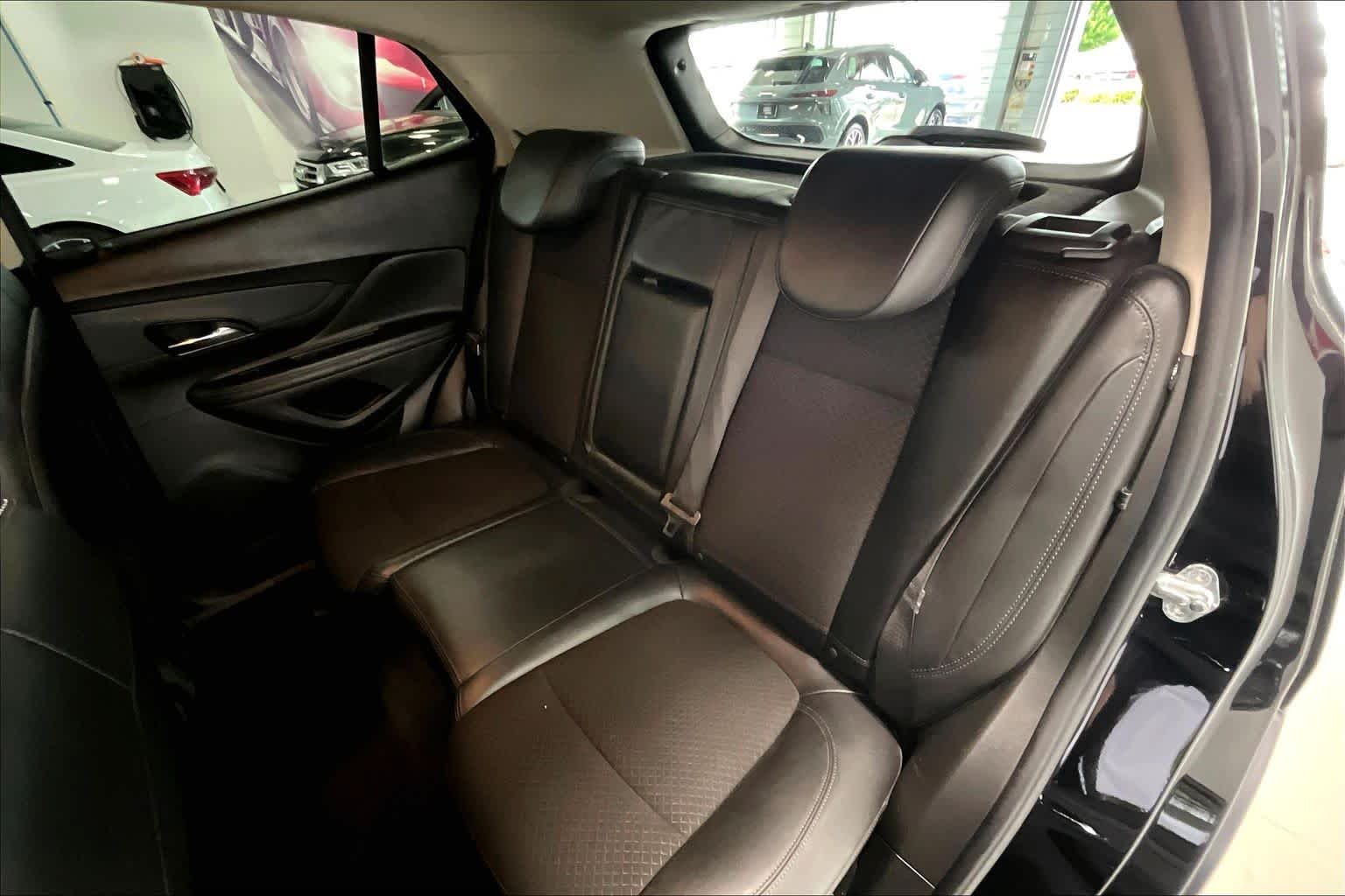 Thumbnail: 2019 Buick Encore - 26