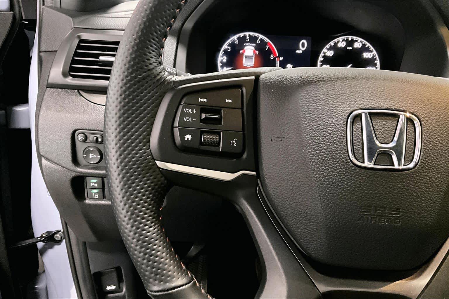Thumbnail: 2025 Honda Ridgeline - 21