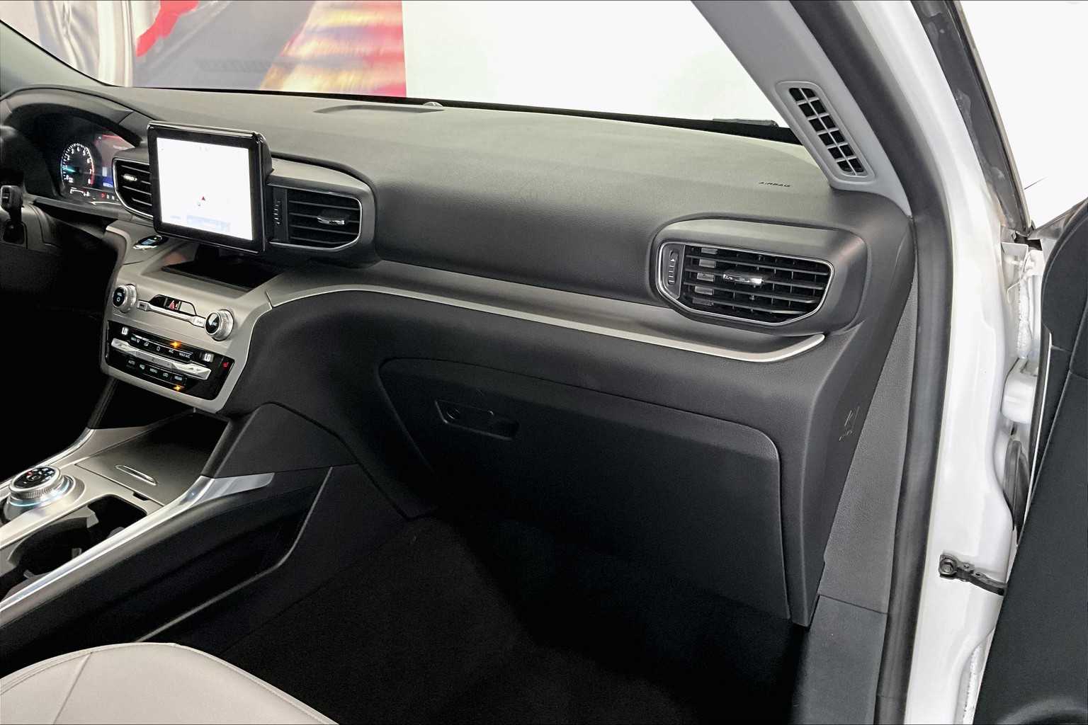 Thumbnail: 2021 Ford Explorer - 19