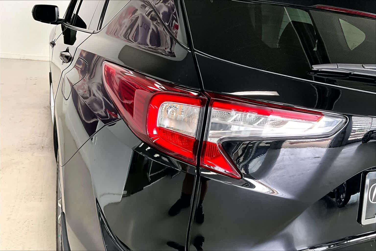 Thumbnail: 2023 Acura RDX - 30