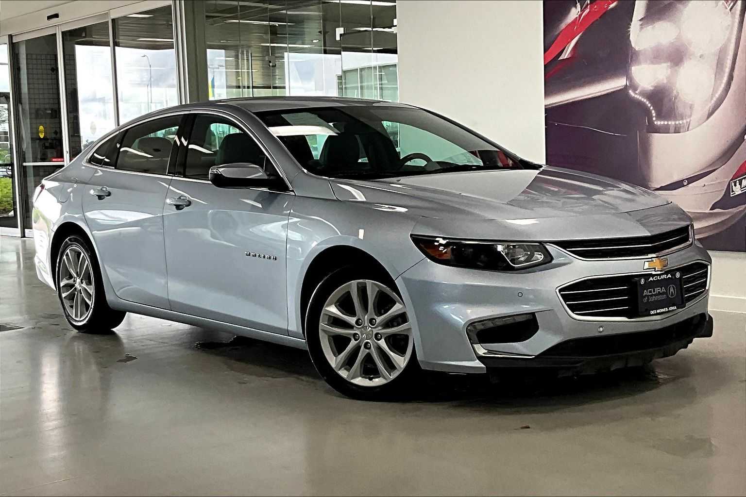 Thumbnail: 2018 Chevrolet Malibu - 17