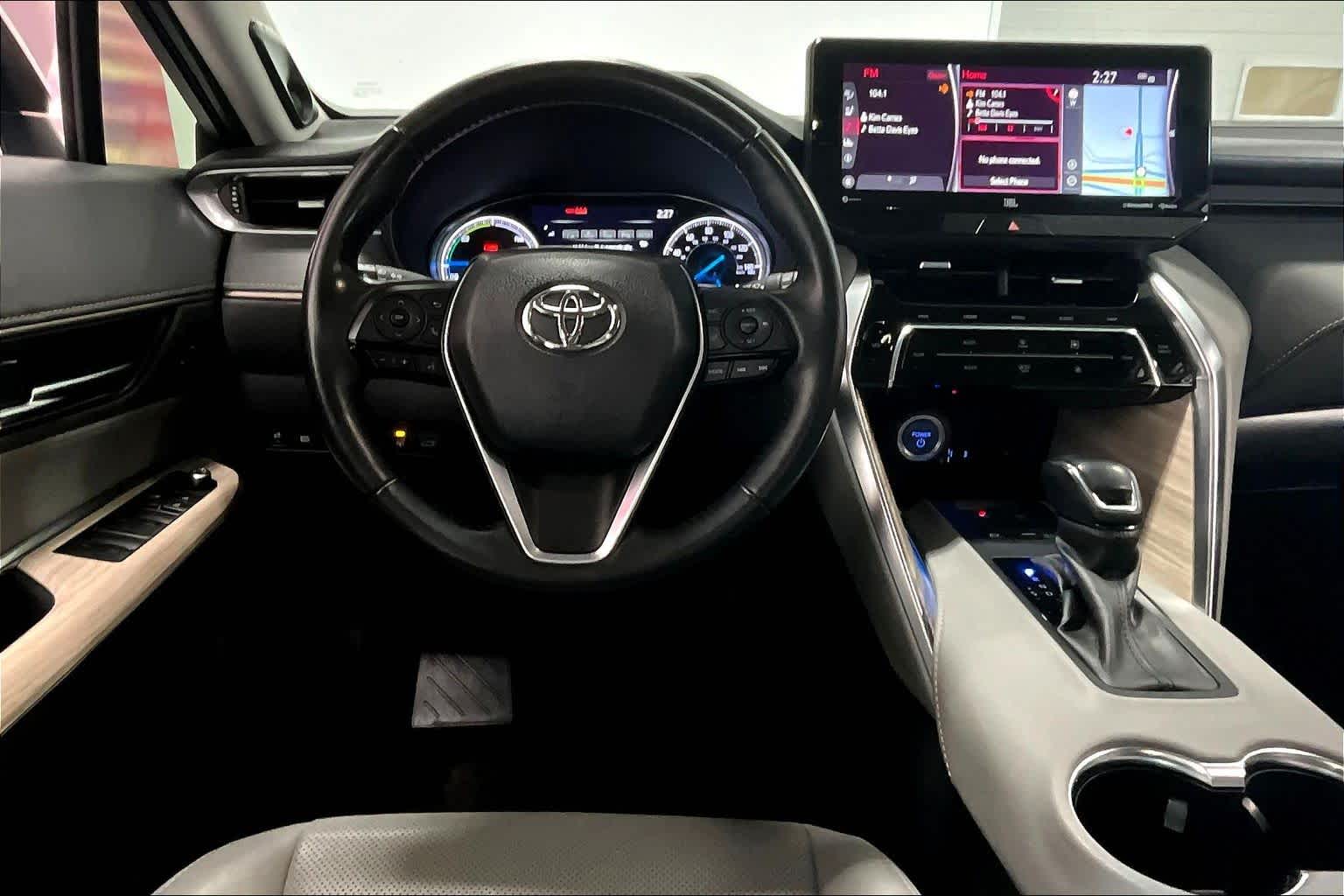 Thumbnail: 2021 Toyota Venza - 13