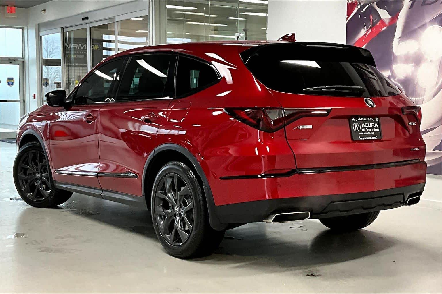 Thumbnail: 2023 Acura MDX - 4