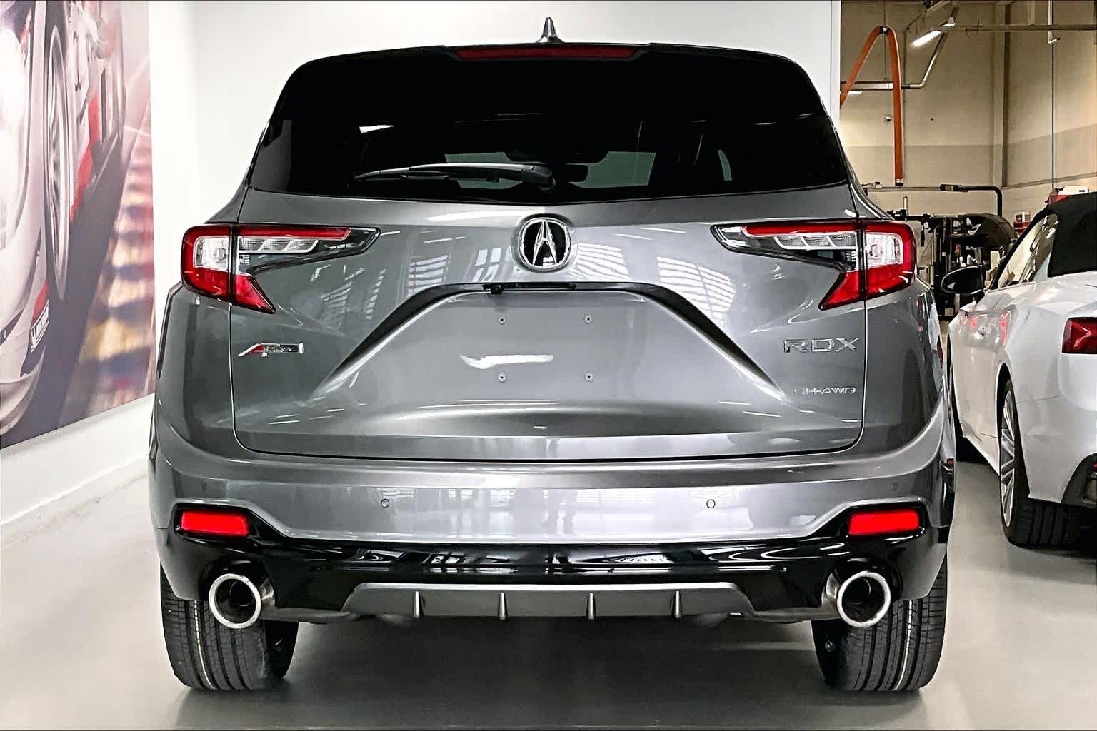 Thumbnail: 2026 Acura RDX - 5