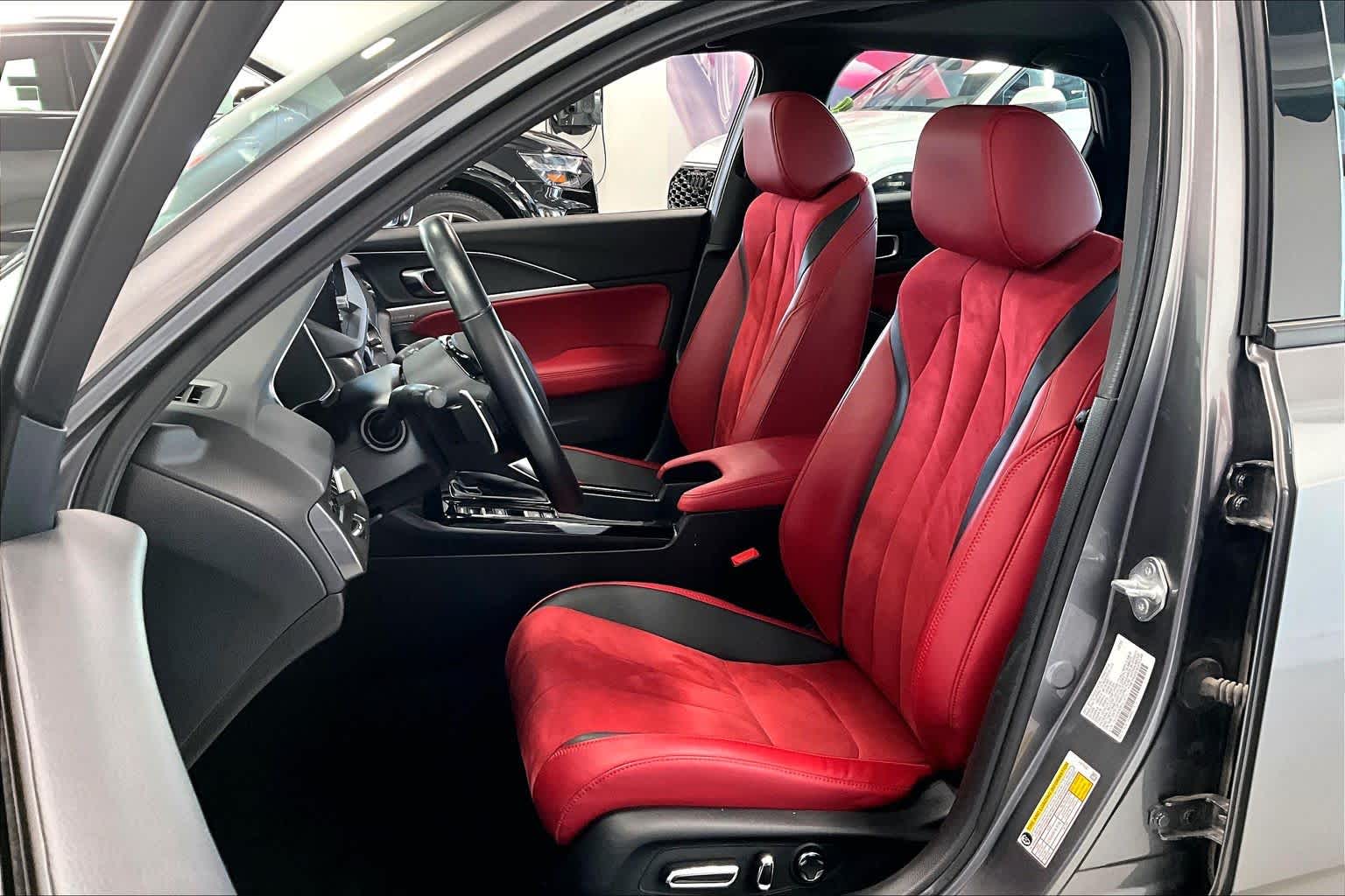 Thumbnail: 2023 Acura Integra - 10