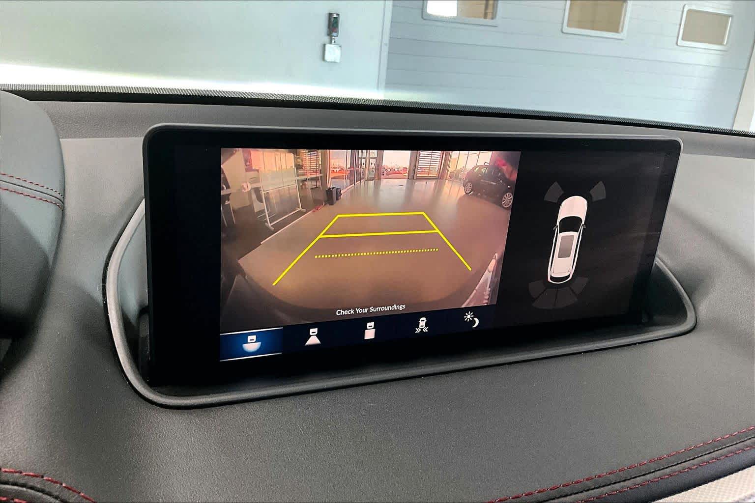 Thumbnail: 2023 Acura MDX - 24