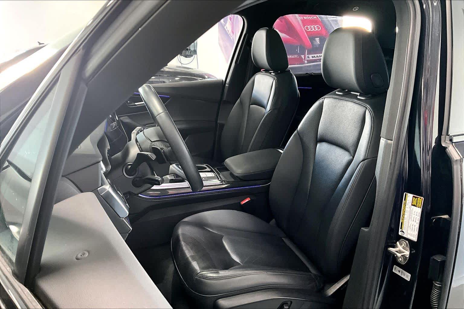 Thumbnail: 2021 Audi Q7 - 10