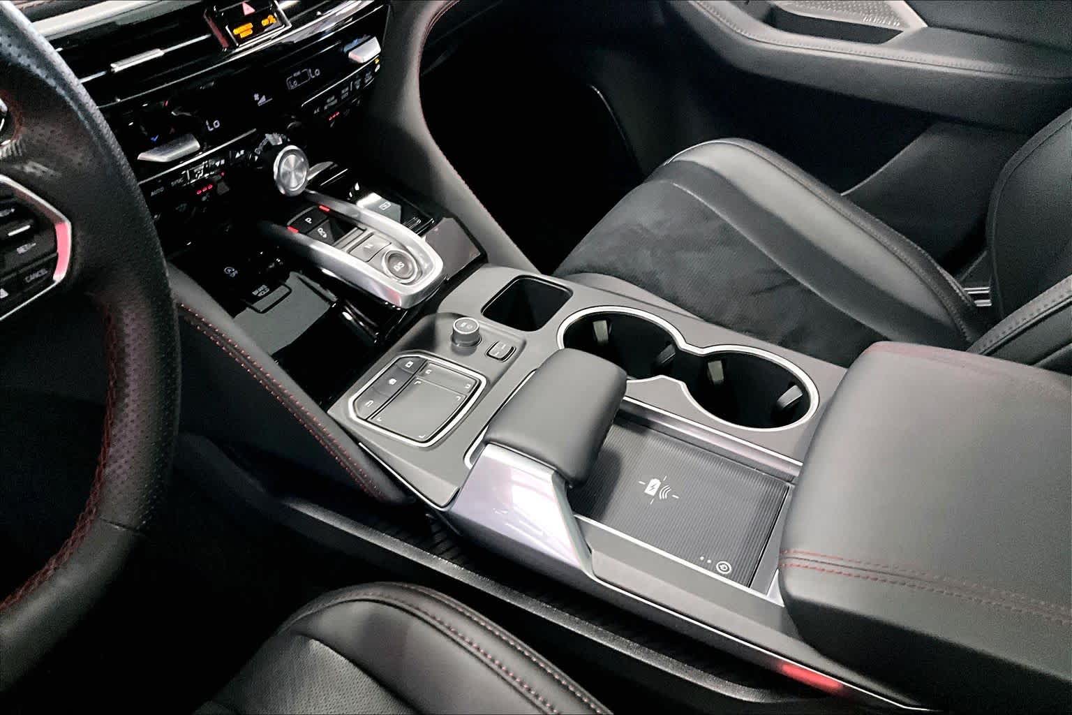 Thumbnail: 2023 Acura MDX - 15