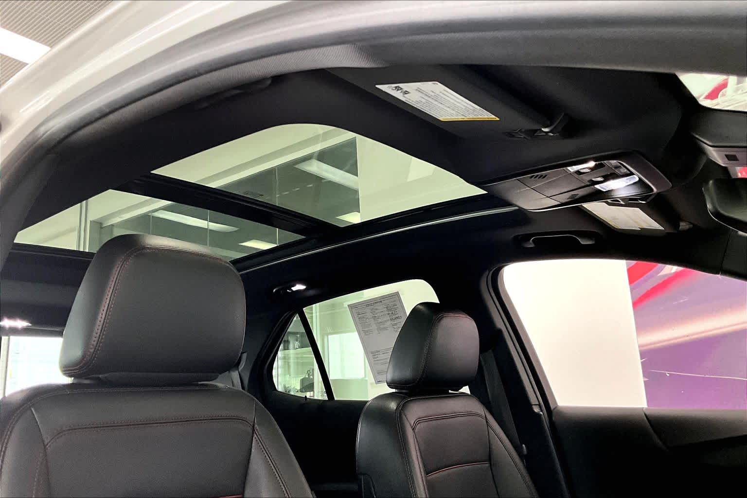 Thumbnail: 2023 Chevrolet Equinox - 28