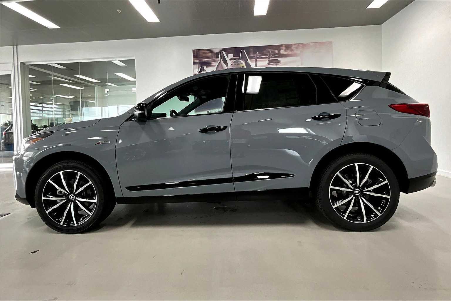 Thumbnail: 2025 Acura RDX - 3