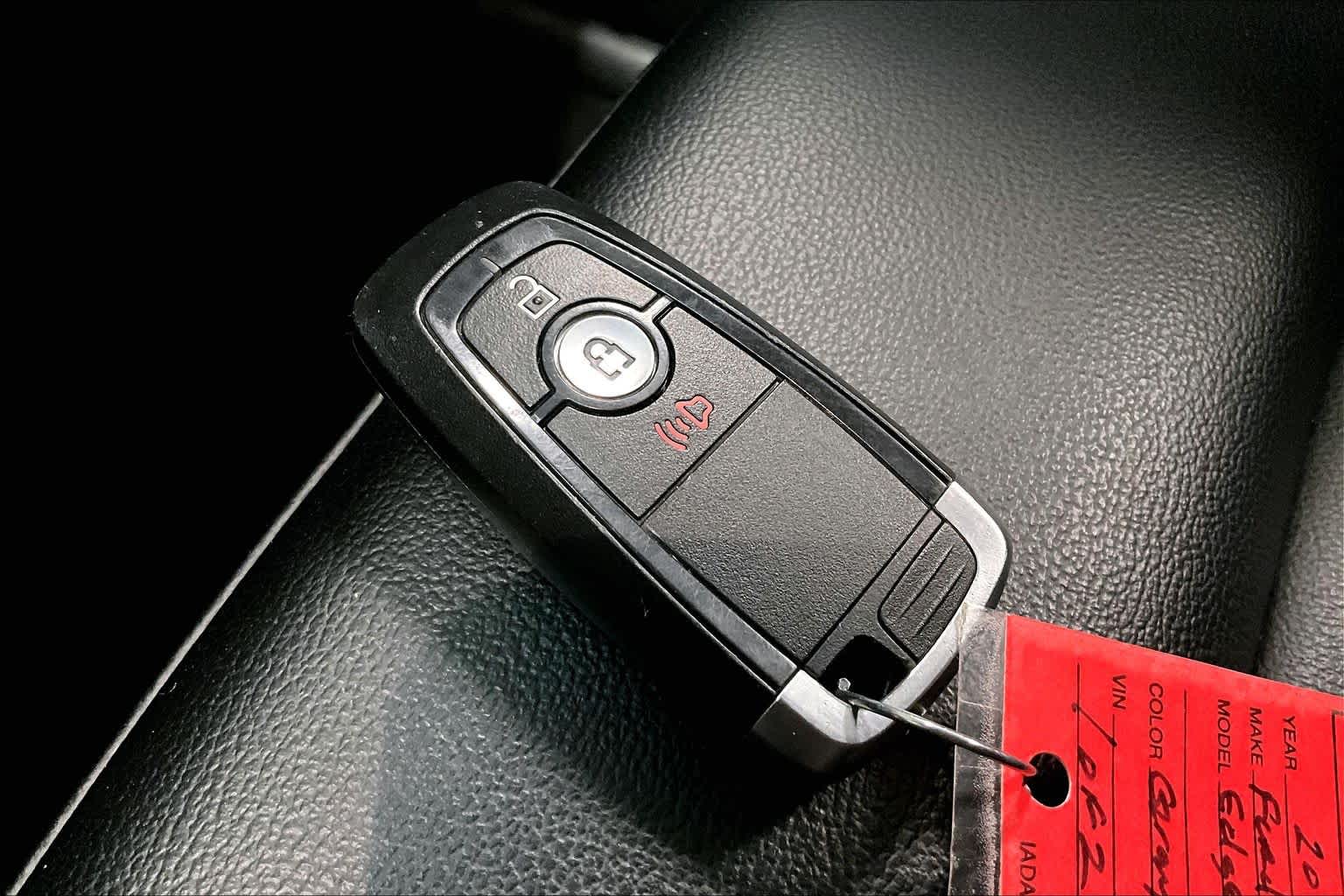 Thumbnail: 2020 Ford Edge - 18