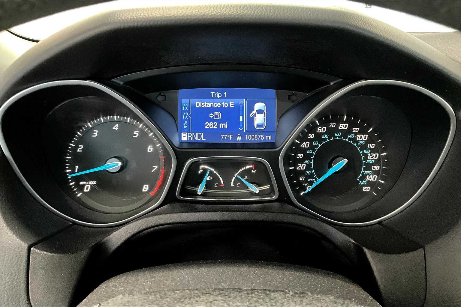 Thumbnail: 2012 Ford Focus - 16