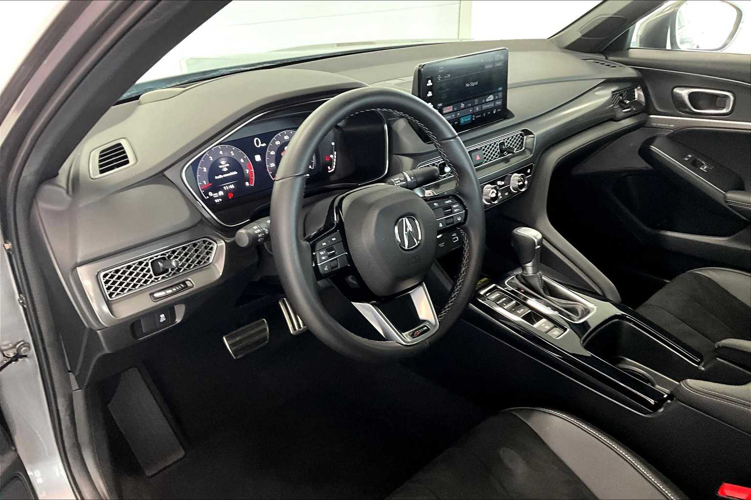 Thumbnail: 2024 Acura Integra - 2