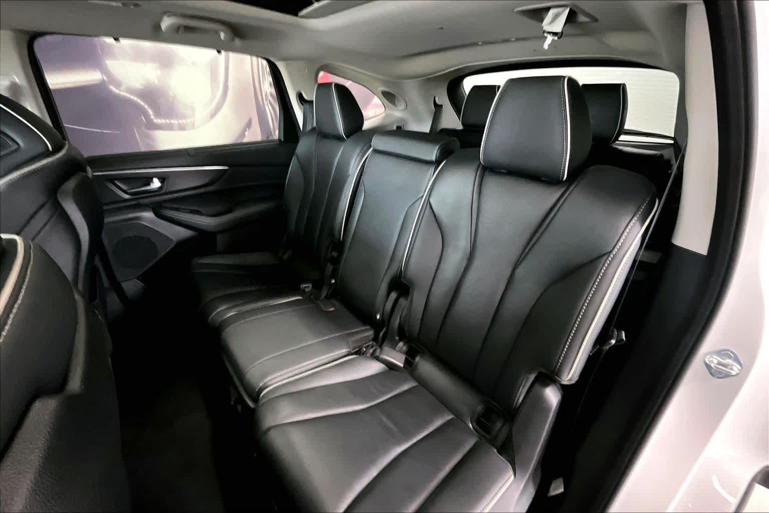 Thumbnail: 2022 Acura MDX - 25